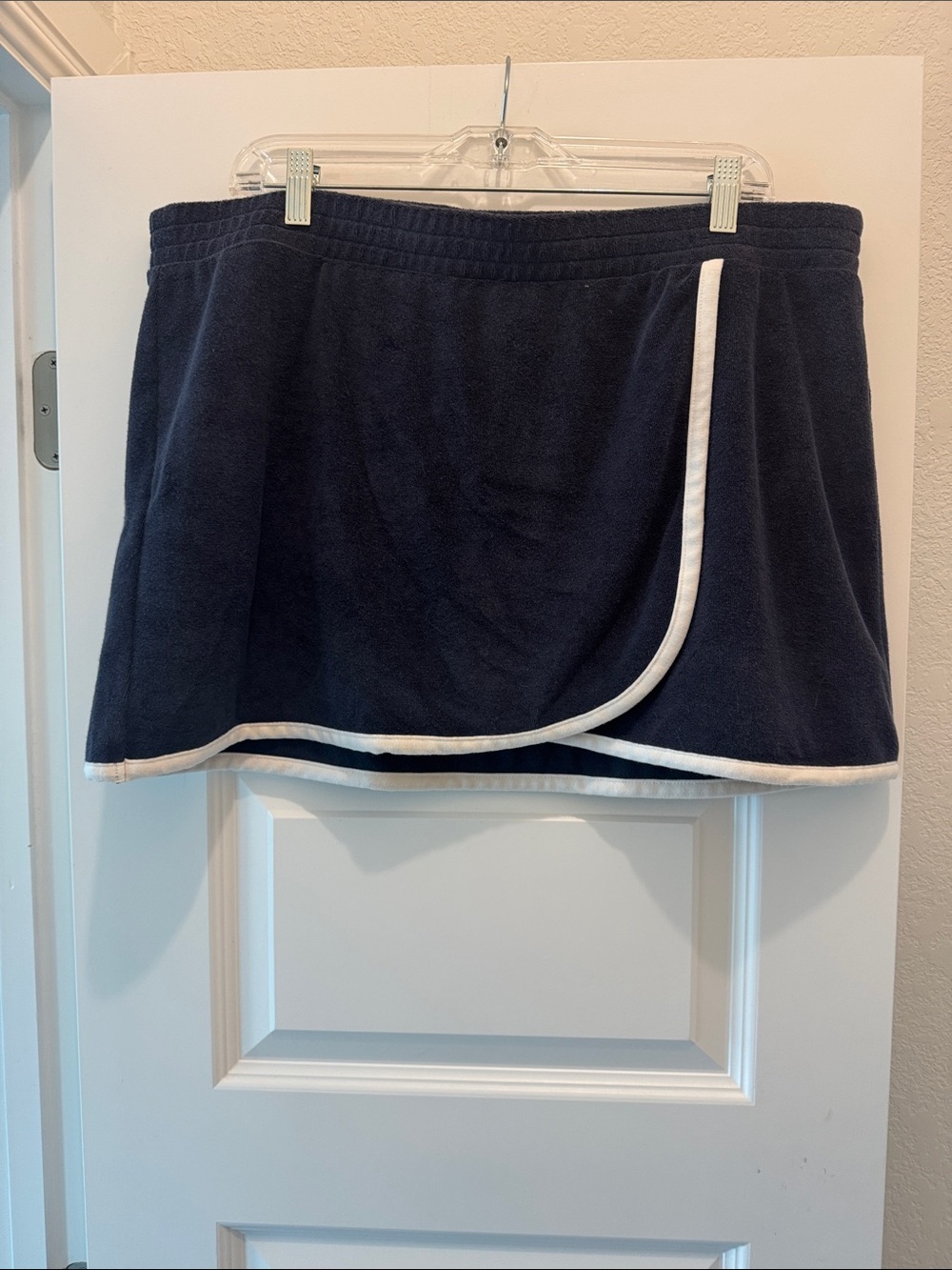 Universal Thread Navy Terry Wrap Skort with White Trim